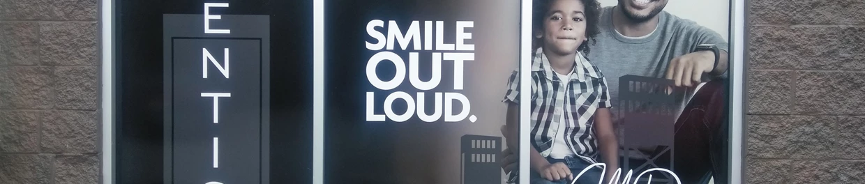 Dentist, Orthodontist and Oral Surgeon Signs